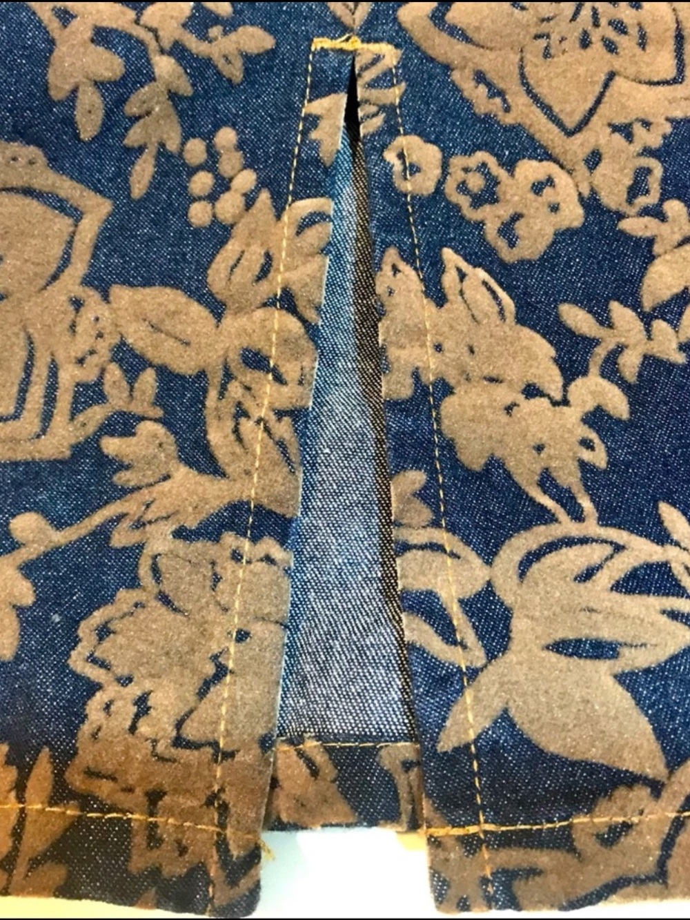 Vintage BILL BLASS JEANS Blue Denim Knee Length Skirt Tan Floral Appliqué 14 NWT - Picture 11 of 16